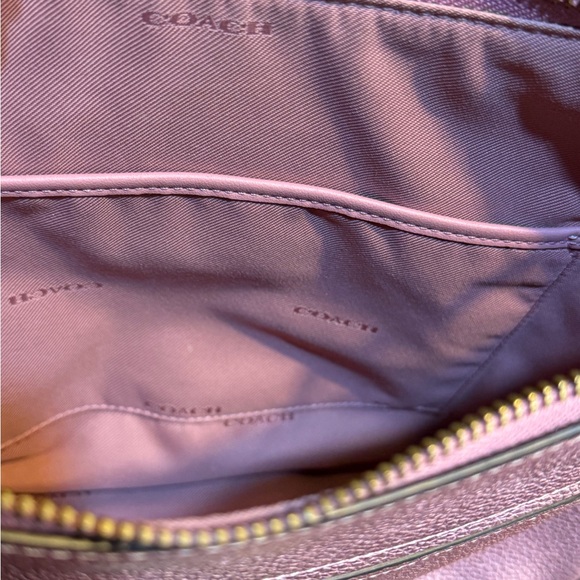 COACH Metallic Color-Block Leather Chaise
Authentic Crossbody Bag Handbag EUC - Picture 9 of 17